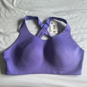 Lululemon Air Support Sports Bra
